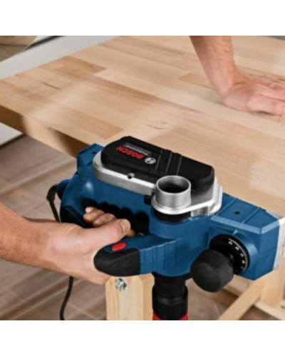 Рубанок Bosch GHO 26-82 D Professional 