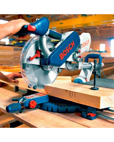Пила торцювальна Bosch GCM 800 SJ Professional 