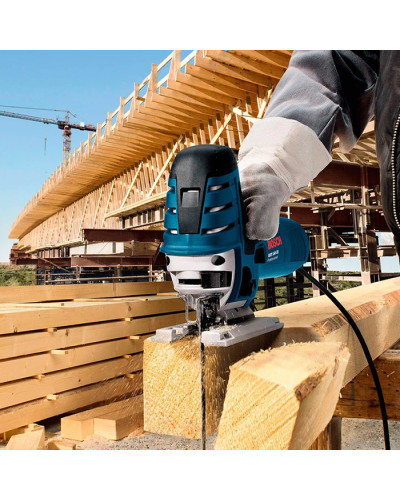 Лобзик Bosch GST 150 CE Professional в кейсі