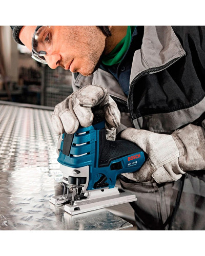 Лобзик Bosch GST 150 CE Professional в кейсі