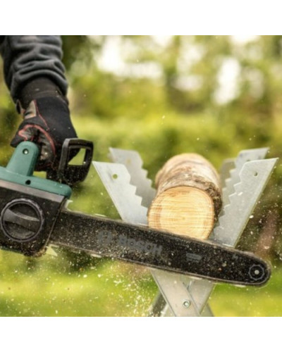 Ланцюгова пила BOSCH UniversalChain 35 