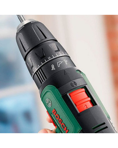 Ударний акумуляторний дриль-шуруповерт Bosch UniversalImpact 18V, 2 акб PBA 18V 1.5Ah і з/п AL 1810 CV