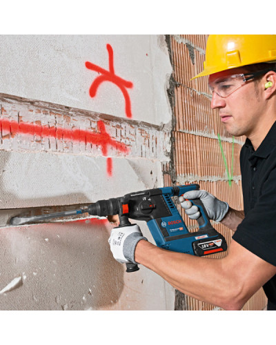 Акумуляторний перфоратор Bosch GBH 18V-26 F Professional, 2 акб 18V 6Ah і з/в GAL 1880 CV, у кейсі + швидкозатискний патрон