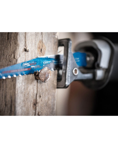 Пиляльне полотно Bosch Expert Wood with Metal Demolition S 967 XHM, 5-7 TPI, 150 мм