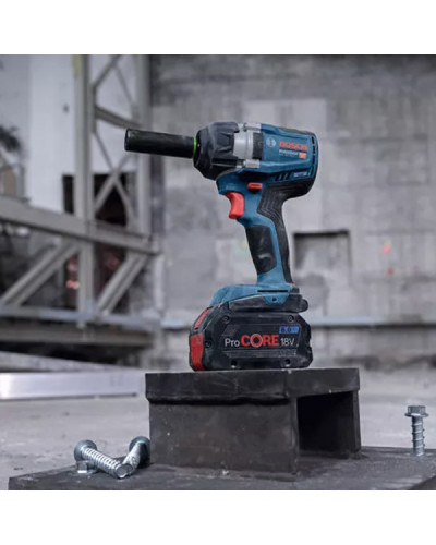 Аккумуляторный ударный гайковерт Bosch GDS 18V-750 C Professional,  без акб и з/у в L-BOXX