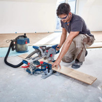 Аккумуляторная торцовочная пила Bosch GCM 18V-216 Professional, без акб