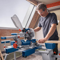 Аккумуляторная торцовочная пила Bosch GCM 18V-216 D Professional без акб и з/у