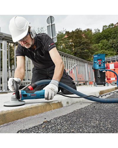 Шліфмашина по бетону Bosch GBR 15 CA Professional в валізі