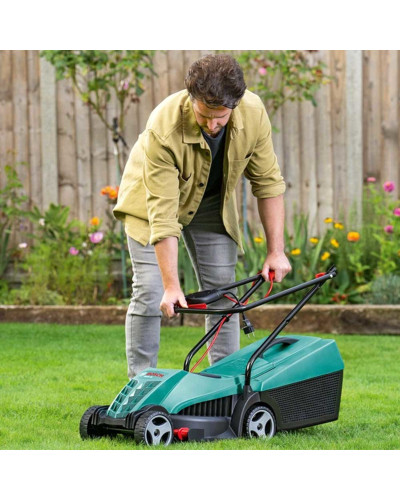 Газонокосарка Bosch Rotak 32