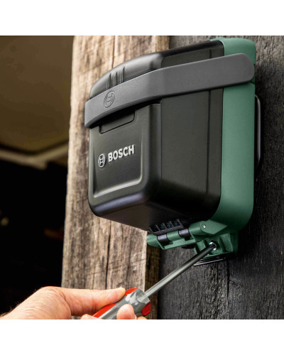 Акумуляторний насос Bosch GardenPump 18V-2000