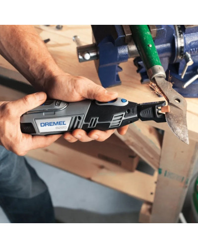 Багатофункціональний акумуляторний інструмент Dremel 8220-5/65 F0138220JN