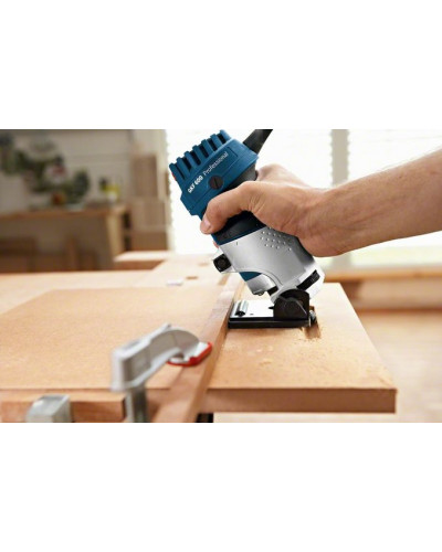Фрезер BOSCH GKF 600 Professional Set 060160A101