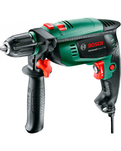 Ударная дрель Bosch UniversalImpact 730 в кейсе Ударная дрель Bosch UniversalImpact 730 в кейсе