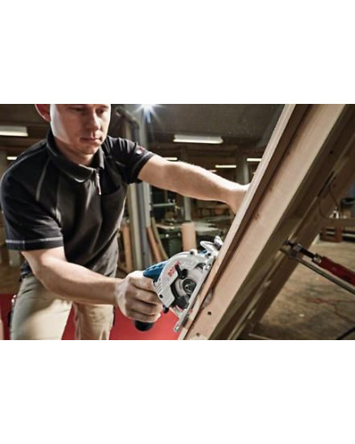 Акумуляторна дискова пила Bosch Professional GKS 12V-26, без акб та з/п