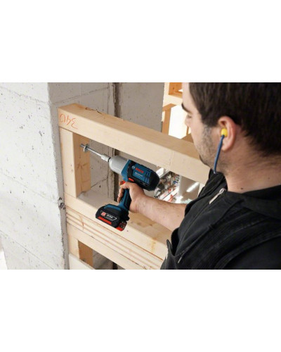Акумуляторний ударний гайковерт Bosch GDS 18 V-LI HT Professional Solo
