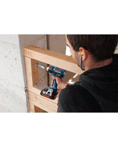 Акумуляторний ударний гайковерт Bosch GDS 18 V-EC 250 Professional, 2 акб GBA 18V 4 Ah, з/п AL 1860 CV в L-Boxx 136